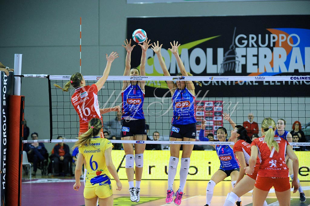 Igor NO-Yamamay (54)